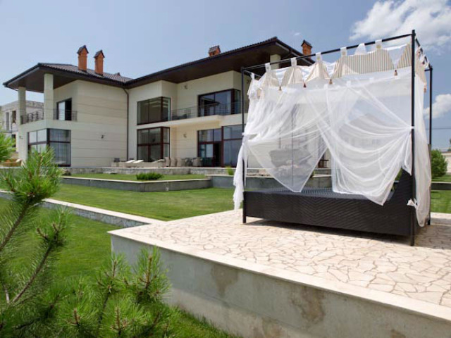 Außergewöhnliche moderne Luxus-Villa in der Nähe von Odessa! - Immobilien - Odessa