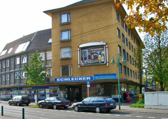 Laden in Duisburg Lahr verwirklichen Sie Ihre Träume auf 420qm für 890 Euro - Immobilien - Duisburg