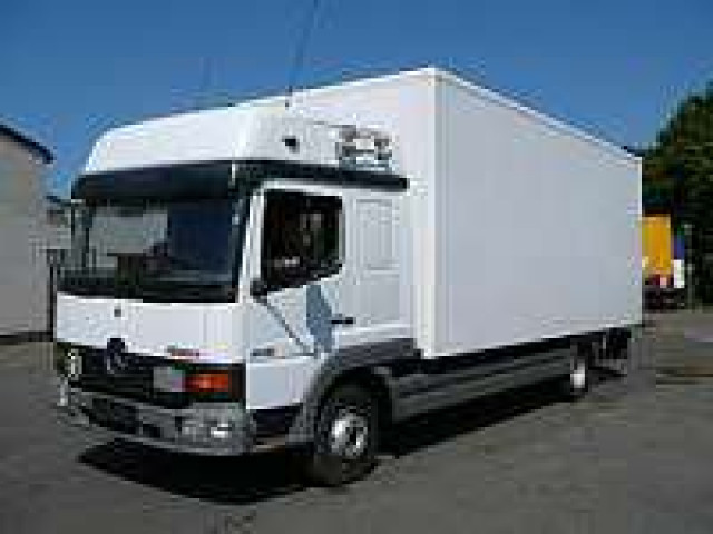 Universal Umzüge-Entrümpelungen 3 Mann ink.Lkw + 3 Stunden 140 € - Dienstleistungen Business Gewerbe - Düsseldorf