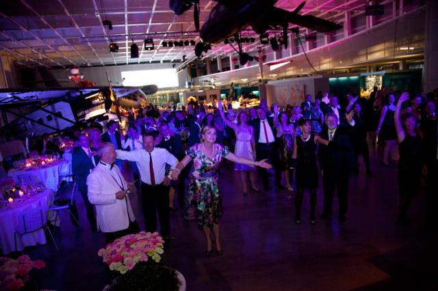 DJ und Entertainer für Ihre Hochzeitsfeier in Frankfurt und Rhein-Main - Sonstige Anzeigen - Langen