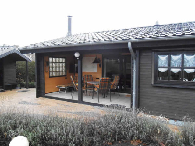 Ostsee-Ferienhaus Wikinger mit Sauna im Garten und Kamin - Urlaub Reise - Hohenfelde