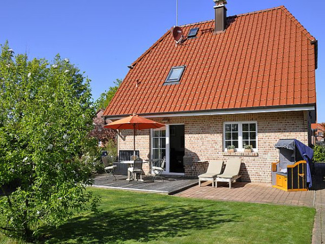Exklusives Ostsee-Ferienhaus Aquarell mit Kamin und WLAN - Urlaub Reise - Schönberger Strand