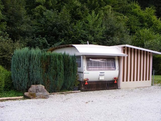 Stellplatz im Taunus - Immobilien - Bad Schwalbach